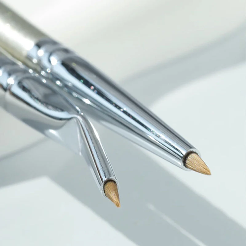 đ„đ„đ„đBiseau maquillage point fin Eyeliner brush - Image 3