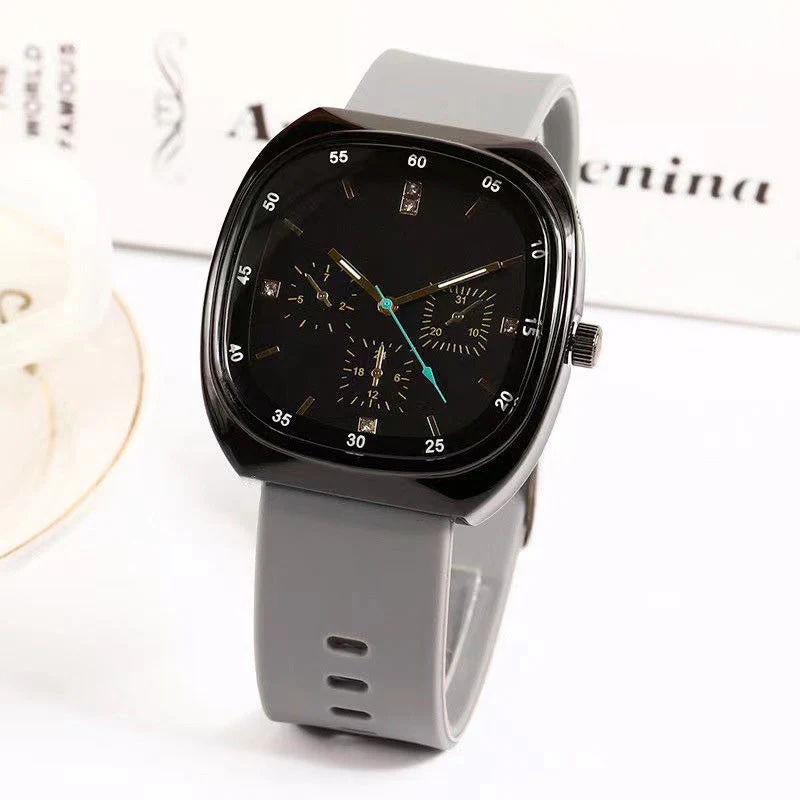đąđą60 % DE RĂDUCTION !! â° Montre Quartz 42mm â Design ĂpurĂ©, Respirant & ĂlĂ©gant pour Tous les Jours đ°ïž - Image 14