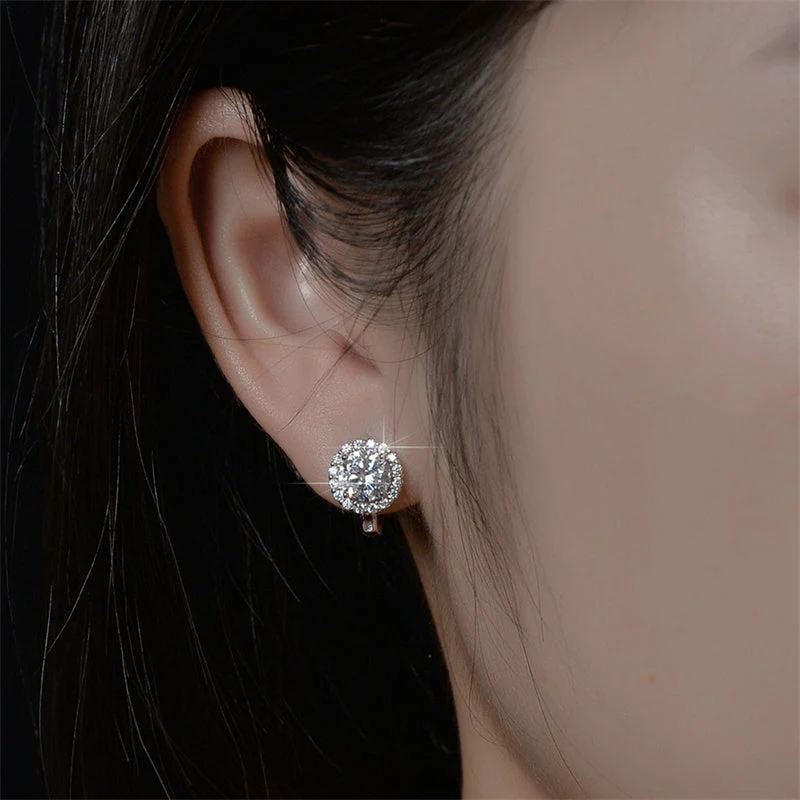 📢📢50 % de réduction !! ⏰Boucles d'oreilles créoles brillantes en faux moissanite pour femmes - Image 6