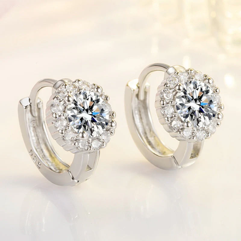 📢📢50 % de réduction !! ⏰Boucles d'oreilles créoles brillantes en faux moissanite pour femmes - Image 7