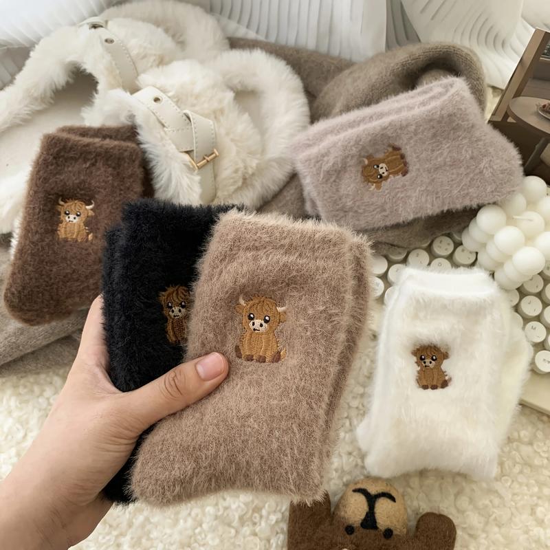 🔥Chaussettes douillettes brodées pour femmes avec motif de vache des Highlands - Image 7