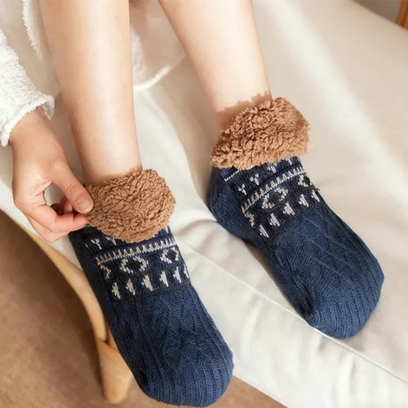 📢50% de réduction！！！📍Chaussettes pantoufles confortables avec antidérapant - Image 4