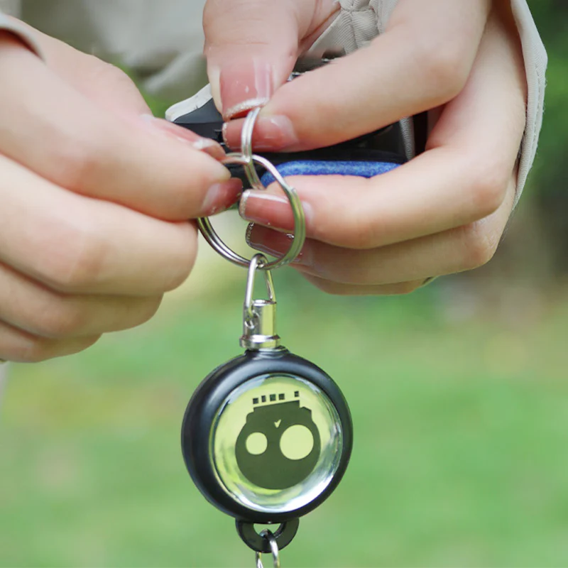 🔑 BUY 1 GET 1 FREE! 🌀 Heavy-Duty Retractable Keychain – Durable Cable, Compact Design & Holds Keys/Cards Securely 💳 - Image 2