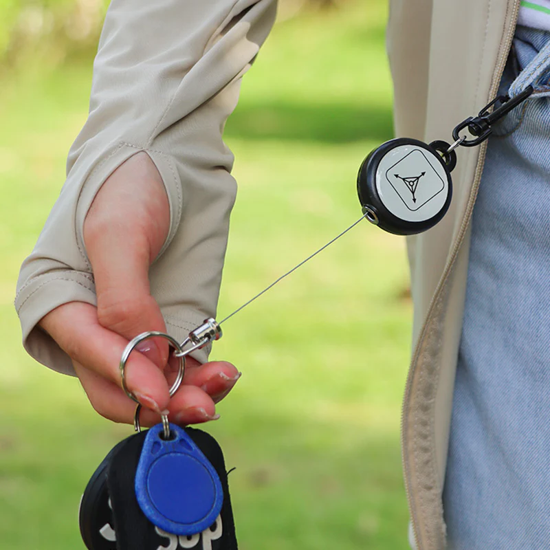 🔑 BUY 1 GET 1 FREE! 🌀 Heavy-Duty Retractable Keychain – Durable Cable, Compact Design & Holds Keys/Cards Securely 💳 - Image 3
