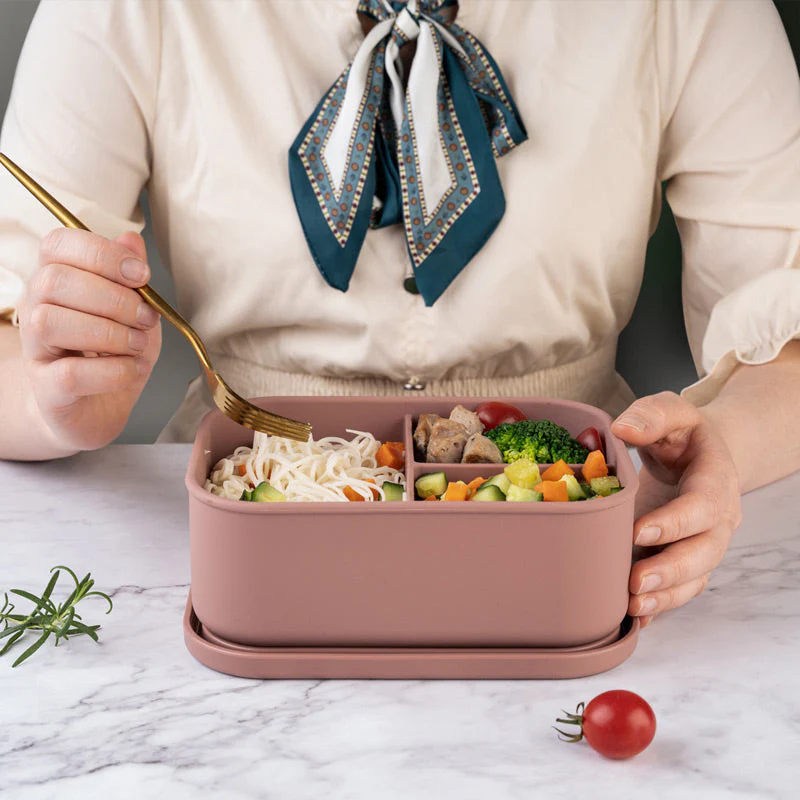 Microwave-Safe Compartmentalized Silicone Lunch Box - Image 2