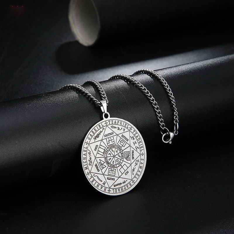 📢📢50 % DE RÉDUCTION !!! ✨Collier pendentif médaillon aux sept archanges