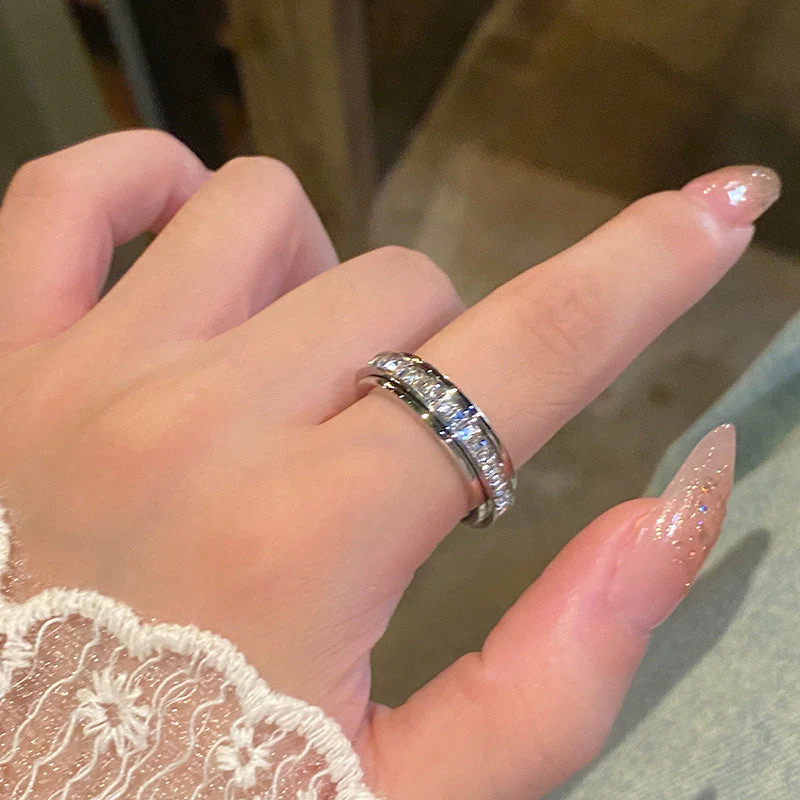 📢📢50% DE RÉDUCTION !!! 🎅Bague tournante en acier titane avec zircone - Image 6