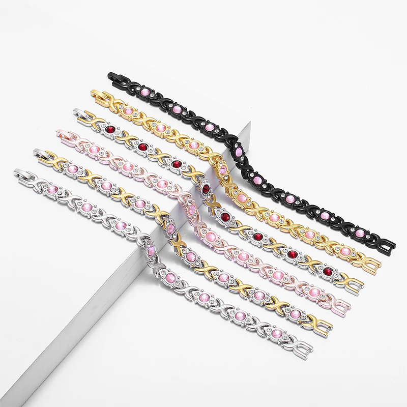đąđą70 % DE RĂDUCTION !!! đżđ Bracelet Femme Ă Cristaux â Ajustable & ĂlĂ©gant pour Toutes les Occasions