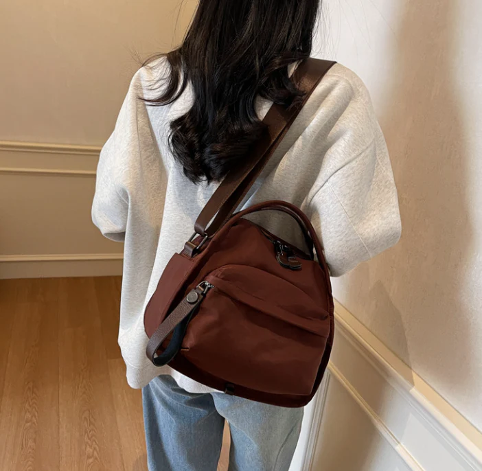 📢📢50 % de réduction !! ⏰Sac à bandoulière léger en nylon pour femme - Image 15